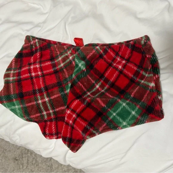 Fleece Christmas pajama shorts. - Picture 2 of 4